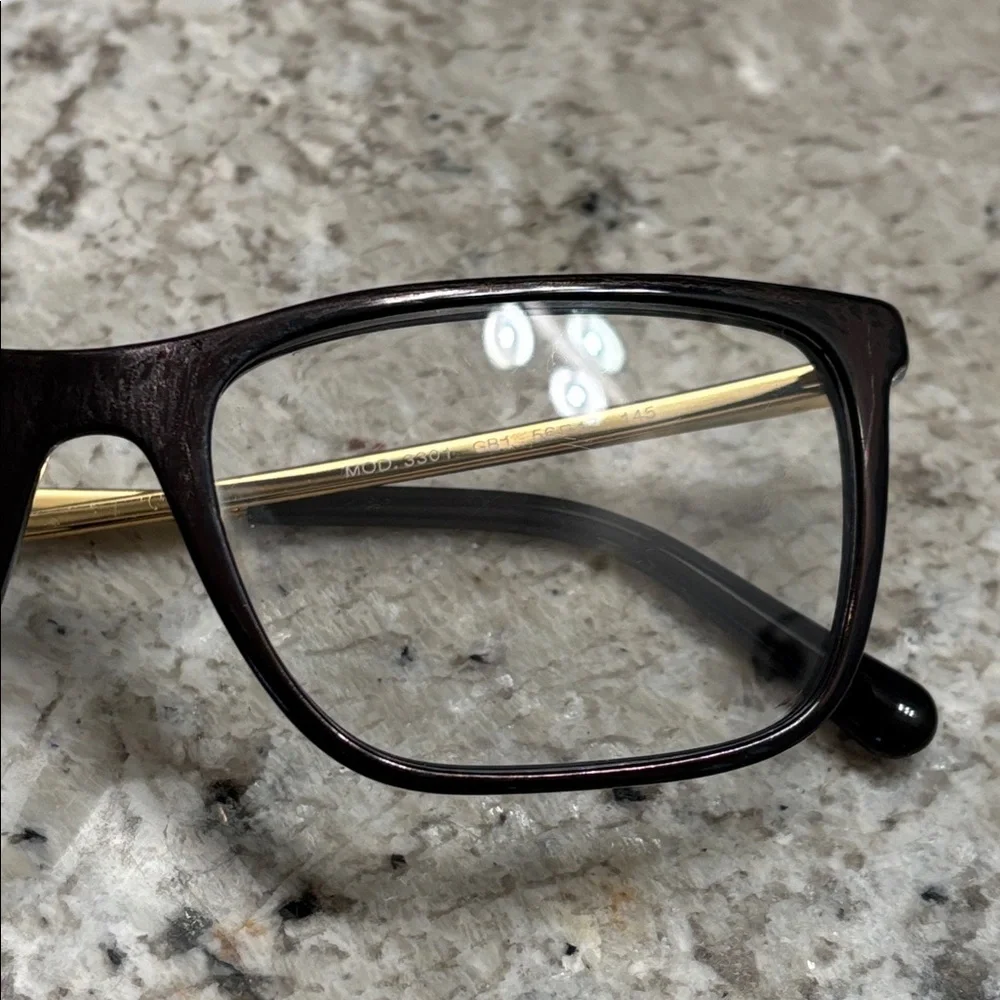 Versace prescription glasses with no prescription in them - Picture 17 of 17